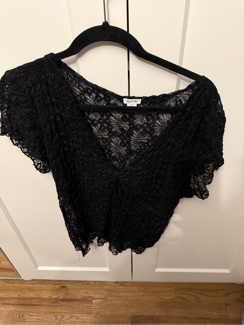 Kimchi Blue Black Lace V-Neck Short Sleeve Sweater
